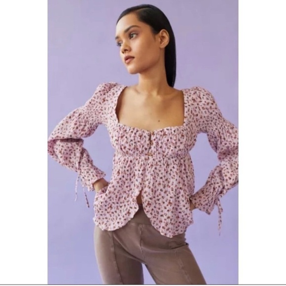 Urban Outfitters Floral Allie Tie Sleeve Top Size Medium Women - Picture 1 of 12
